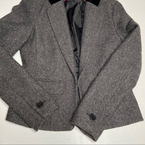 American Eagle Tweed Blazer with Velvet Collar - Picture 10 of 14